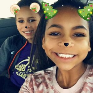 Meet your Posher, Carrie